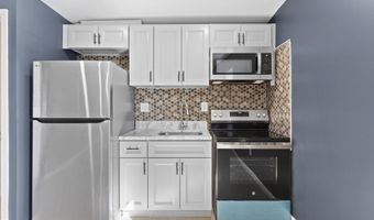 2642 E MONUMENT St 1, Baltimore, MD 21205