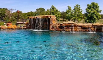1466 County Road 1270, Alvord, TX 76225