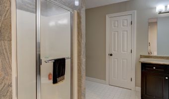 11 Lexington Rd, Avon, CT 06001