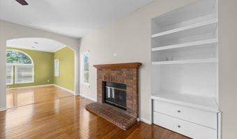 2948 Mystic Dr, Ann Arbor, MI 48103