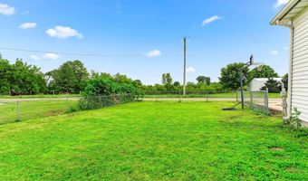 712 S MAIN St, Abingdon, IL 61410