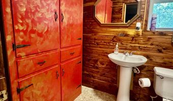 25 Hillbilly Hollar Rd, Bedford, IN 47421