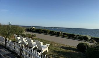 49 Shore Rd, Narragansett, RI 02882