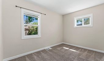1818 CHEYENNE Pl, Cheyenne, WY 82001
