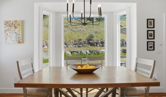 223 E 2050 N, Centerville, UT 84014