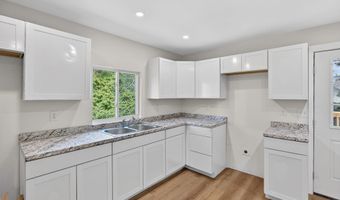408 3rd Ave N, Baxter, TN 38544