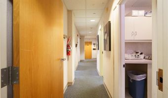 215 Toll Gate Rd 308, Warwick, RI 02886