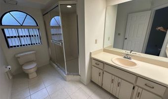 1055 KENSINGTON PARK Dr 711, Altamonte Springs, FL 32714