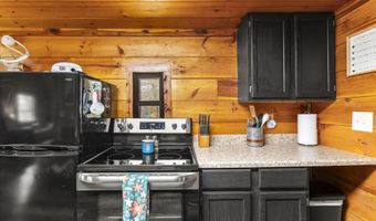 645-1 Right Fork Fixer Rd, Beattyville, KY 41311