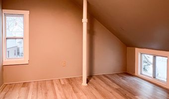 178 Birch St, Bangor, ME 04401