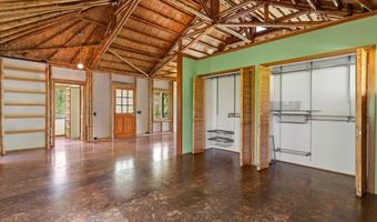 630 E Kuiaha Rd, Haiku, HI 96708