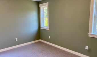 5 Cortland Pl, Standish, ME 04084