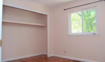 2339 Pontiac Trl, Ann Arbor, MI 48105