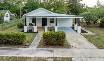 412 OAK St, Auburndale, FL 33823