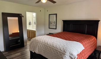 70 Damien Dr, Albertville, AL 35951
