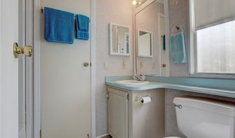 638 Papaya Cir, Barefoot Bay, FL 32976