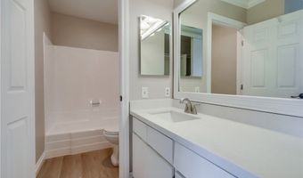 5573 Kiowa Dr, La Mesa, CA 91942