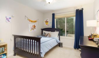 4614 Sawgrass Dr W, Ann Arbor, MI 48108