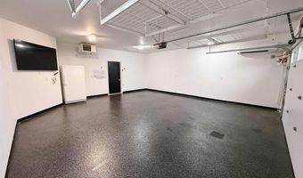 1002 Abby Rd, Alton, IA 51003