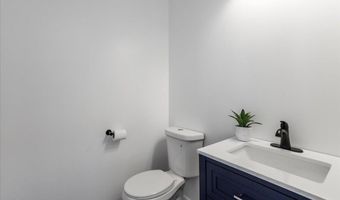 1225 N IRONWOOD Dr, Apache Junction, AZ 85120