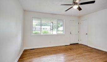 2904 Fernwood Dr, Augusta, GA 30906