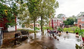 212 N 9th St, Atchison, KS 66002