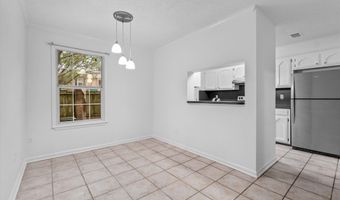 4624 Parkoaks Dr #6, Baton Rouge, LA 70816