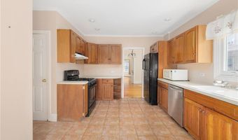 169 Columbia Ave, Cranston, RI 02905