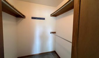 125 LOWER SHORE Rd, Barnegat, NJ 08005