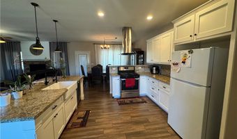 21832 Thunderbird, Apple Valley, CA 92307