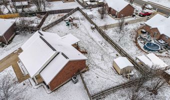 102 Adams Ct, Bardstown, KY 40004