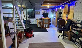 6711 Candy Ln, Vermilion, OH 44089