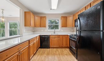20590 CORNSTALK Ter 202, Ashburn, VA 20147