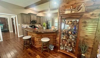 674 Cantrell Rd, Big Sandy, TN 38221