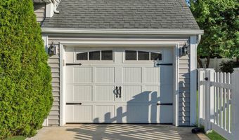 20 Starboard St, Beachwood, NJ 08722