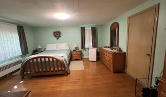 37 Pine Island Ave, Berlin, NH 03570