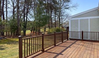 5 Blue Meadow Ct 5, Bourne, MA 02532