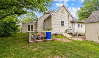 537 S Jefferson Ave, Aurora, MO 65605