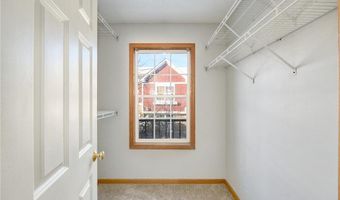 15316 Founders Ln 304, Apple Valley, MN 55124