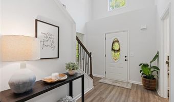 165 6th St, Auburn, GA 30011