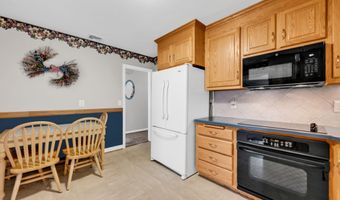25 Baldwin Dr, Bristol, CT 06010
