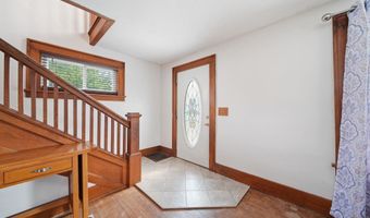 135 Greenly St, Adrian, MI 49221