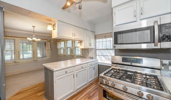 1001 42nd St, Des Moines, IA 50311