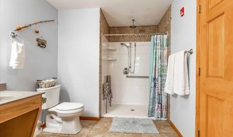 1822-1 Parkland Dr 0701, Arkdale, WI 54613