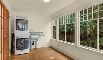 1925 IRVING Ave, Astoria, OR 97103