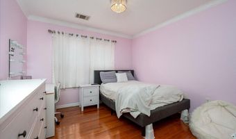 7403 OLD CHAPEL Dr, Bowie, MD 20715