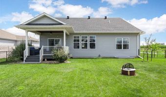 1350 Chipman Ln, North Liberty, IA 52317