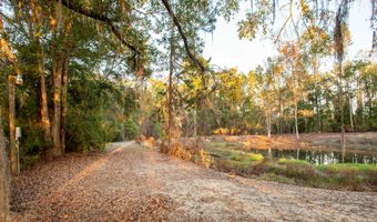 3190 Radio Station Rd, Alma, GA 31510