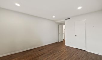 4600 DUKE St 723, Alexandria, VA 22304