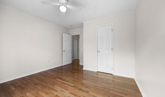 202 Pearl St, Bangor, ME 04401